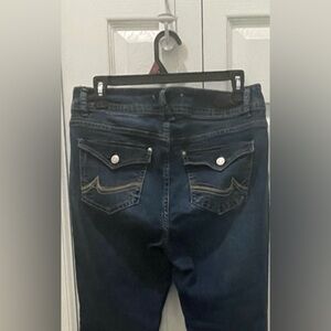 Angels Blue Cropped Jeans with Patterned Hem

CAPRI’s
Cute